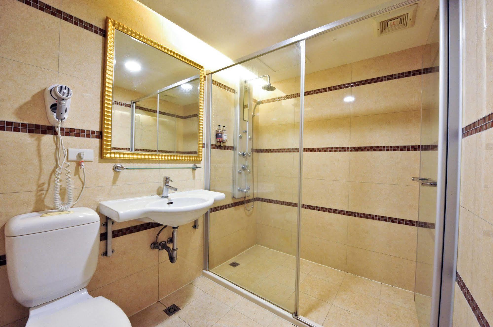 Carnival Motel Taipei Dış mekan fotoğraf
