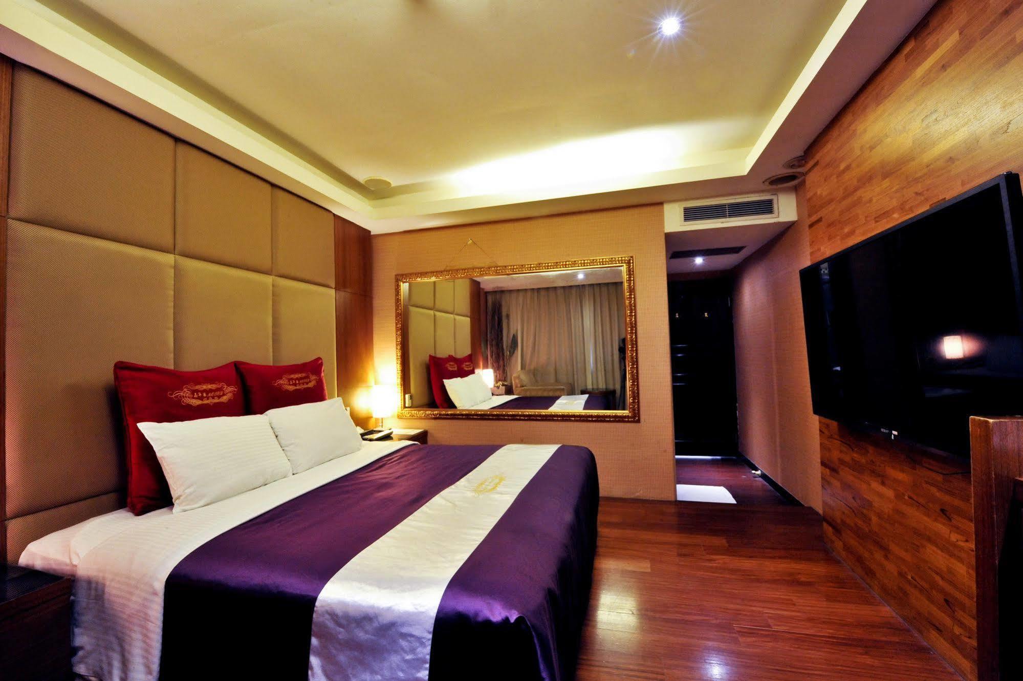 Carnival Motel Taipei Dış mekan fotoğraf