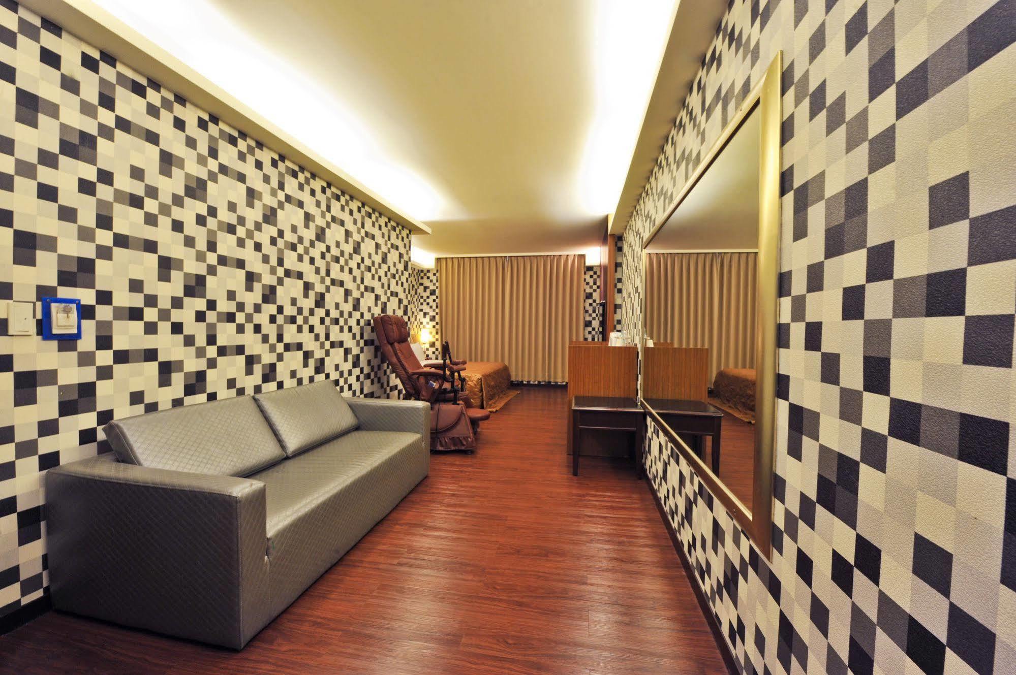 Carnival Motel Taipei Dış mekan fotoğraf